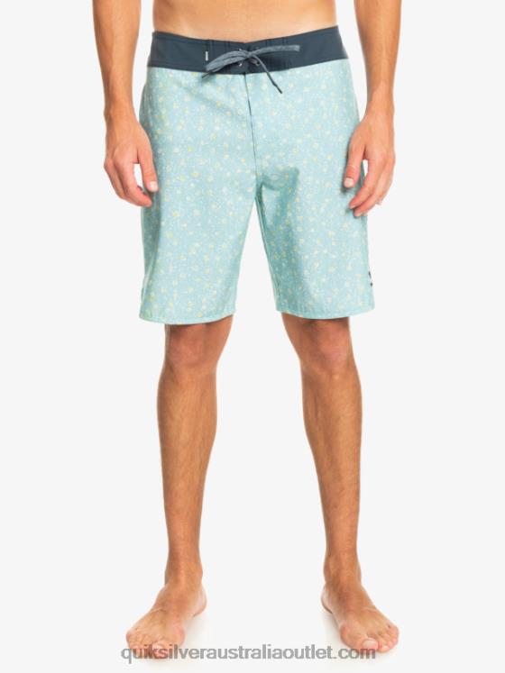 Quiksilver Men Surfsilk Scallop 19 Boardshorts H2N4B220 sky blue