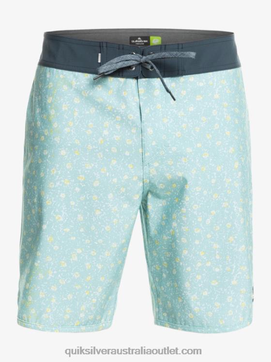 Quiksilver Men Surfsilk Scallop 19 Boardshorts H2N4B220 sky blue
