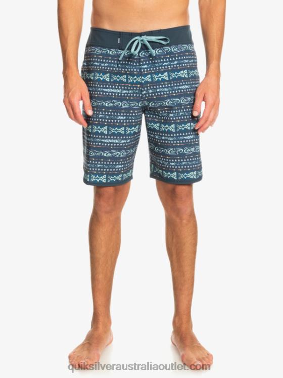 Quiksilver Men Surfsilk Scallop 19 Boardshorts H2N4B221 midnight navy