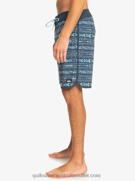 Quiksilver Men Surfsilk Scallop 19 Boardshorts H2N4B221 midnight navy
