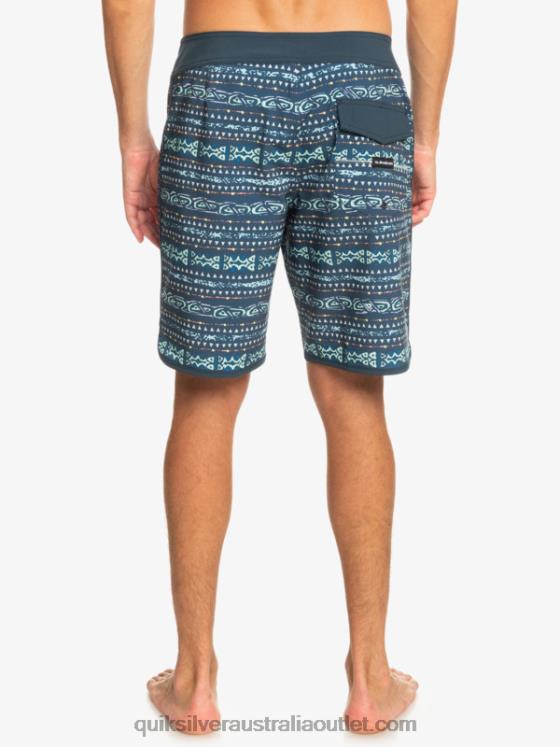Quiksilver Men Surfsilk Scallop 19 Boardshorts H2N4B221 midnight navy