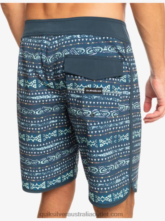 Quiksilver Men Surfsilk Scallop 19 Boardshorts H2N4B221 midnight navy