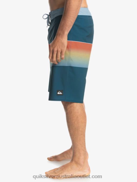 Quiksilver Men Surfsilk Slab 21 Boardshorts H2N4B1411 majolica blue