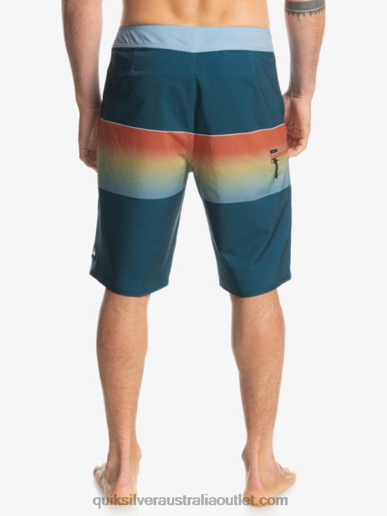 Quiksilver Men Surfsilk Slab 21 Boardshorts H2N4B1411 majolica blue