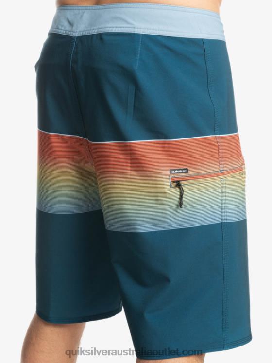 Quiksilver Men Surfsilk Slab 21 Boardshorts H2N4B1411 majolica blue