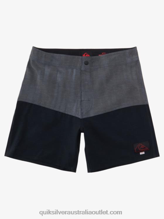 Quiksilver x Stranger Men Things Butt Logo 1986 17 Boardshorts H2N4B1719 the upside down