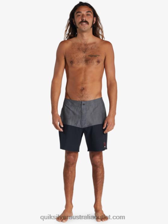 Quiksilver x Stranger Men Things Butt Logo 1986 17 Boardshorts H2N4B1719 the upside down